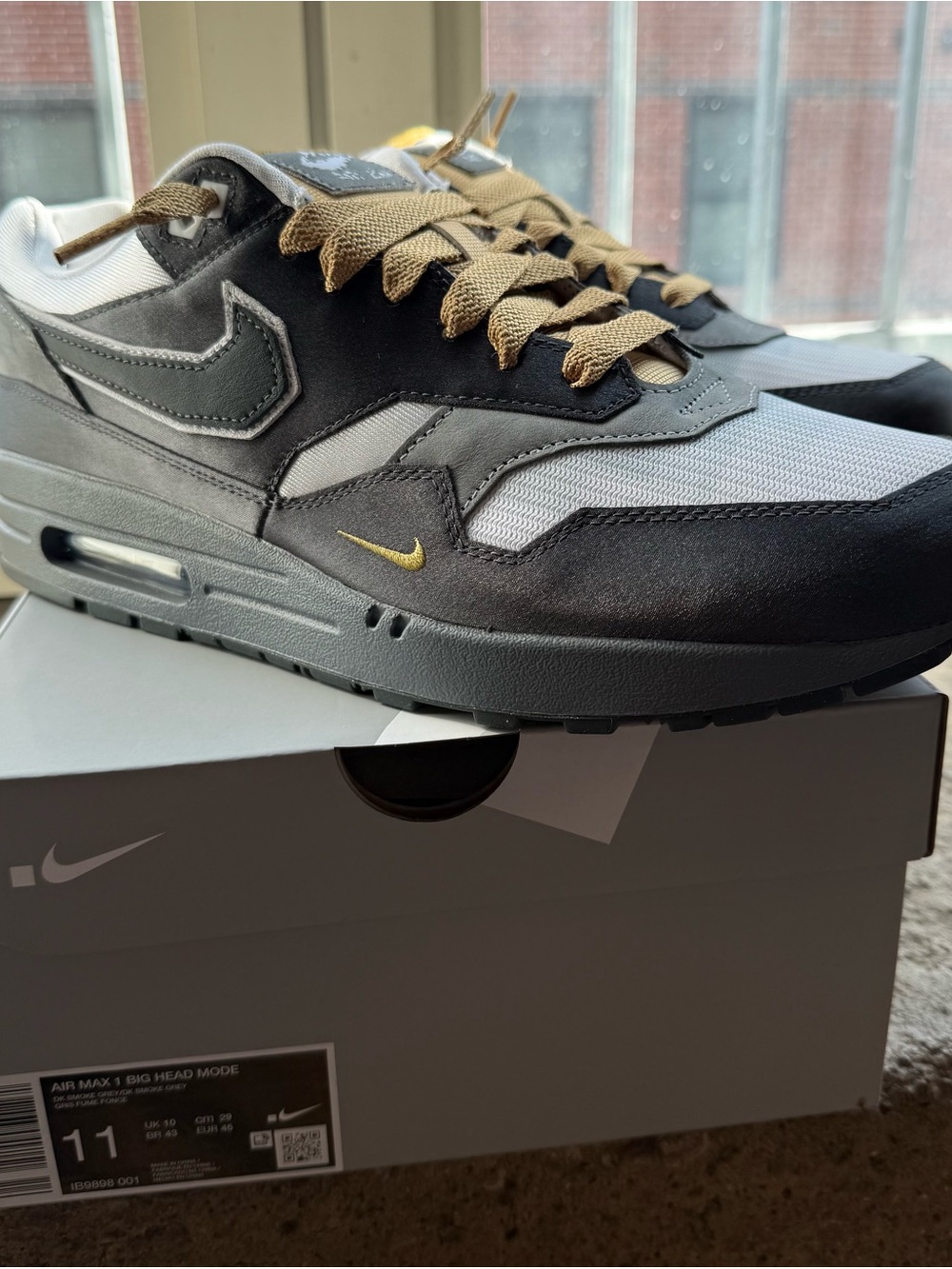 Nike Air Max 1 Low Poly - Big Head Mode